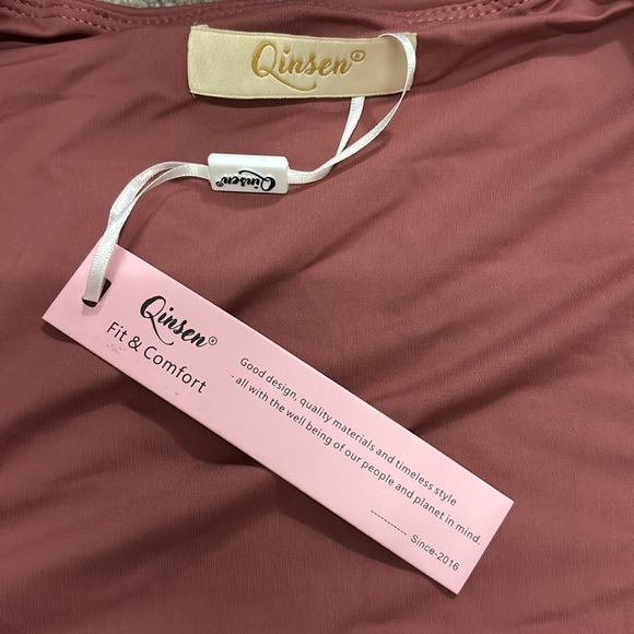 Qinsen Square Neck Bodysuit Long Sleeve Double Lined Merlot XL - Picture 3 of 5